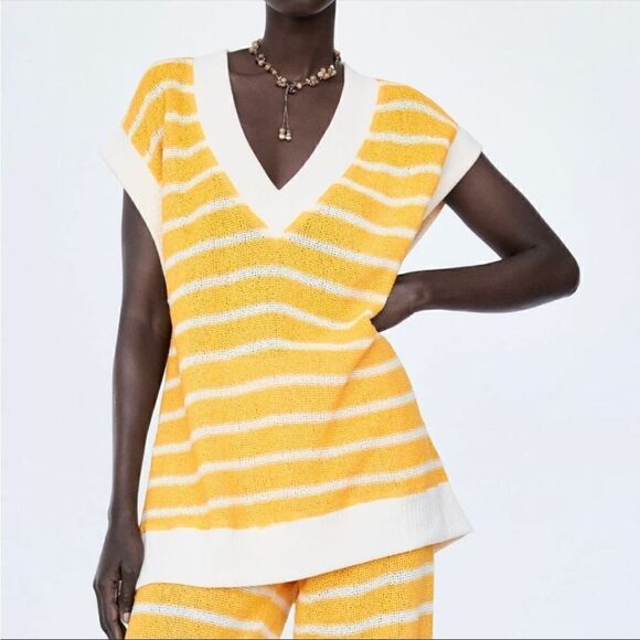 Zara Rustic Striped V-neck Sleeveless Tunic Sweater Vest Yellow Cream Small - Picture 1 of 9